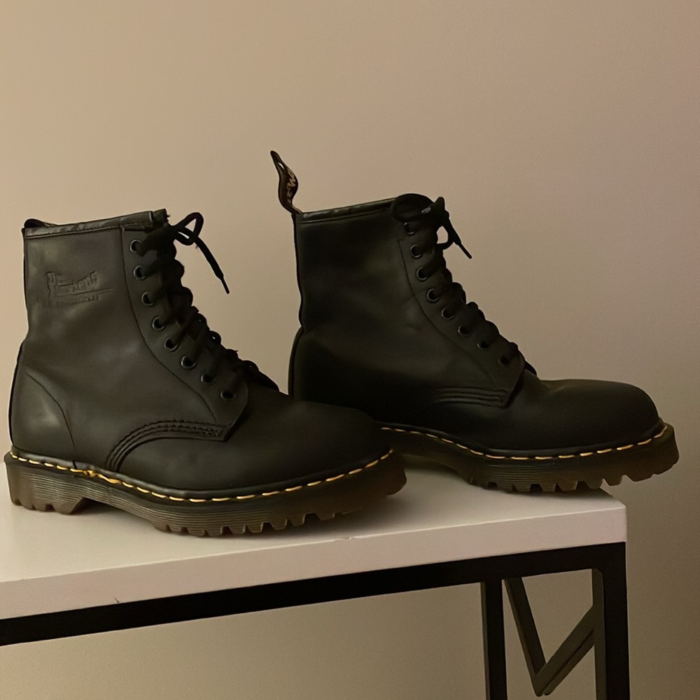 COPY - Doc Martens combat boots - Picture 3 of 6